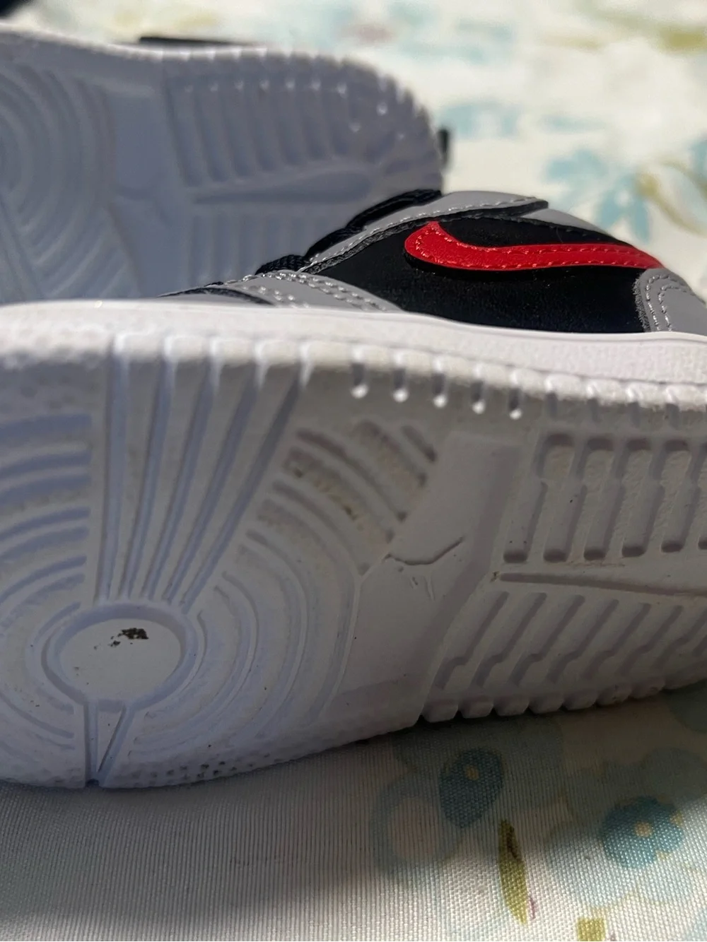 Kids Red and Black Lace-Up Sneakers - Michael Jordan